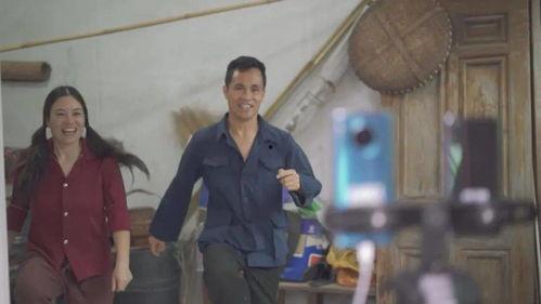 农民夫妇网红头条号,揭秘田园生活新风尚