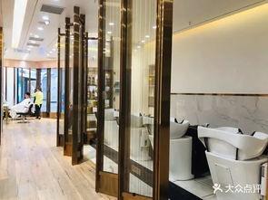 理发店网红隔断柜门,创意设计引领时尚潮流