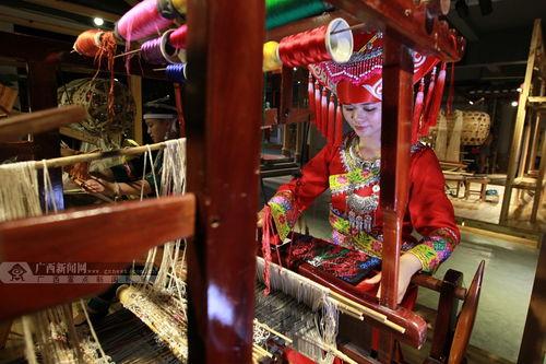 广西织锦新闻头条