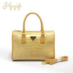 大容量包包明星同款,时尚出行必备单品